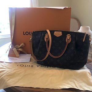 Louis Vuitton Turenne MM
